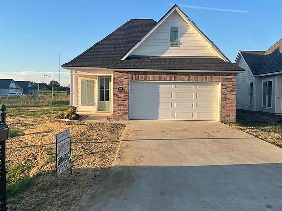 3rd image of 803 Braxton Dr