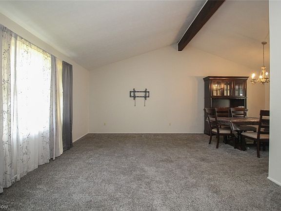 2nd image of 3814 Allenwood Dr SE