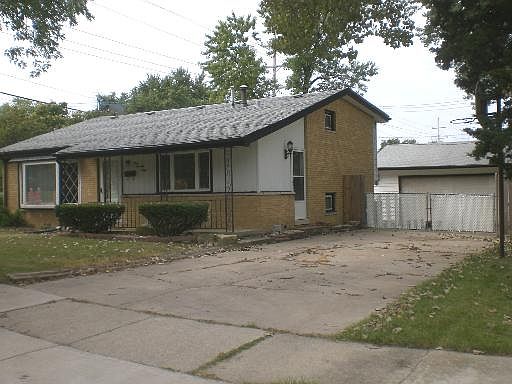 1st image of 17060 S Oketo Ave