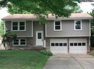 1774 Elm Trace St, Austintown, OH