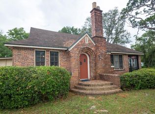196 Avenue C, Apalachicola, FL 32320