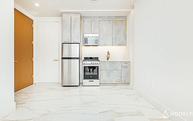 1st image of 130 Graham Ave #2D