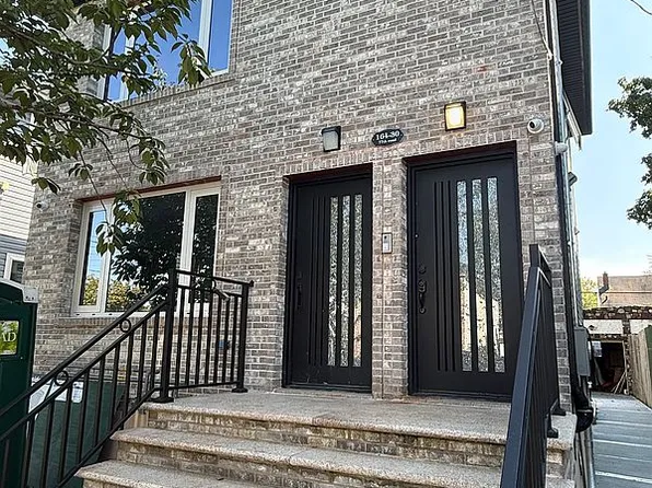 164-30 77th Rd, Fresh Meadows, NY 11366