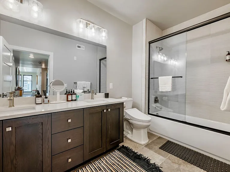 1166 W Helling Cir #204 — Photo 18