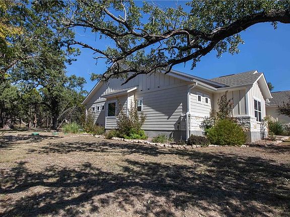 2nd image of 205 Oak Bend Dr