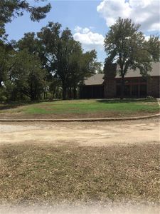300 Sonshine Cir, Azle, TX, 76020