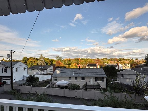 2nd image of 37 Hastings Ln