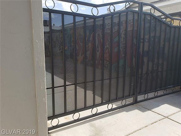 2nd image of 4381 El Antonio Pl