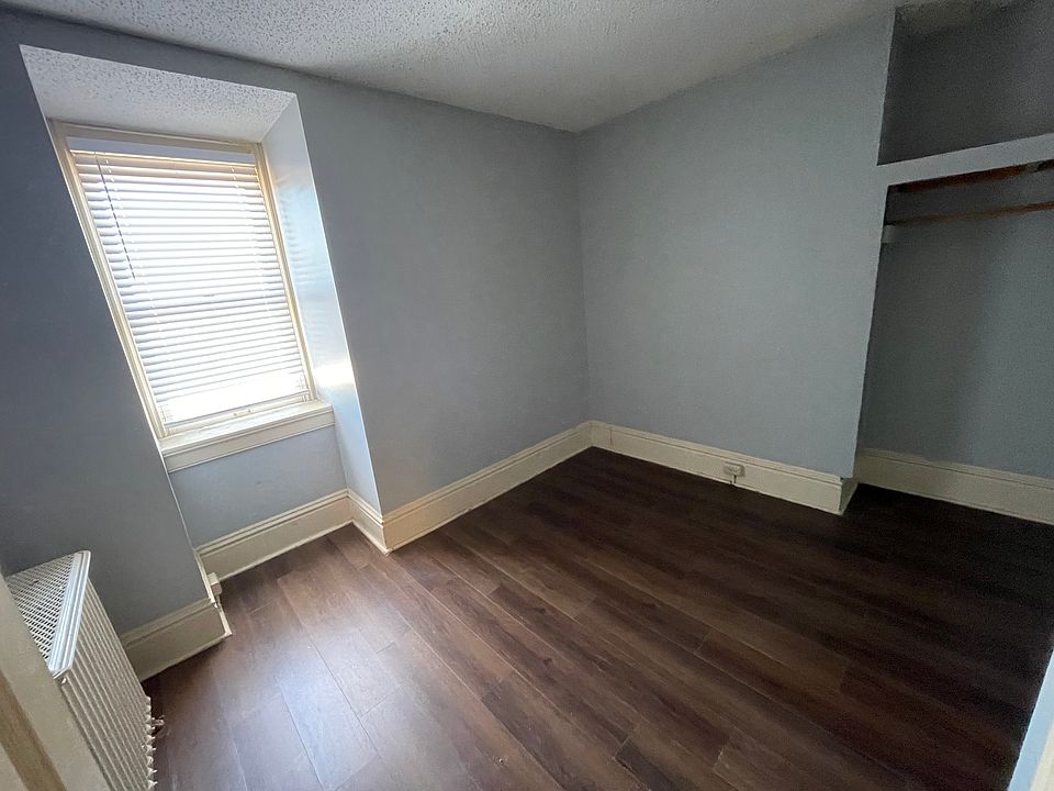 2nd image of 517 N 5th St APT 301