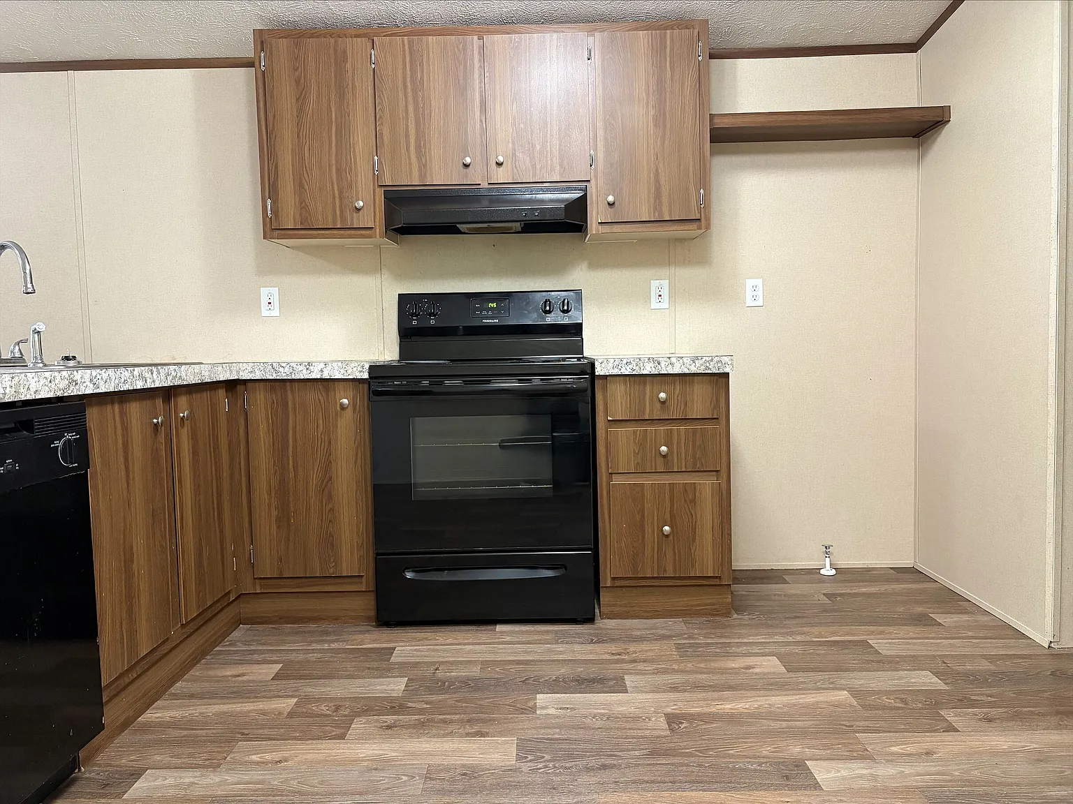 227 Laurel Lane, Lot C - 1 — Photo 4