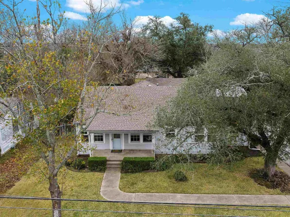 405 S Evenside Ave, Henderson, TX 75654