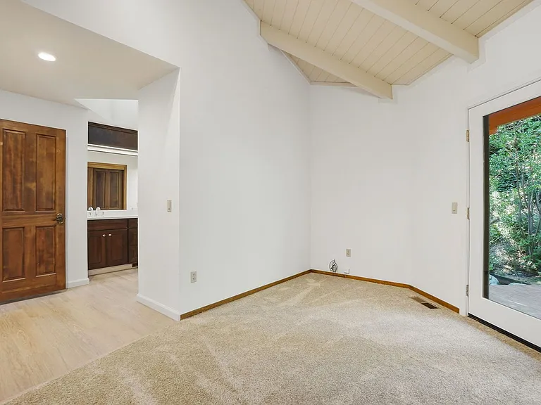 2561 Rolling Hills Ct — Photo 22
