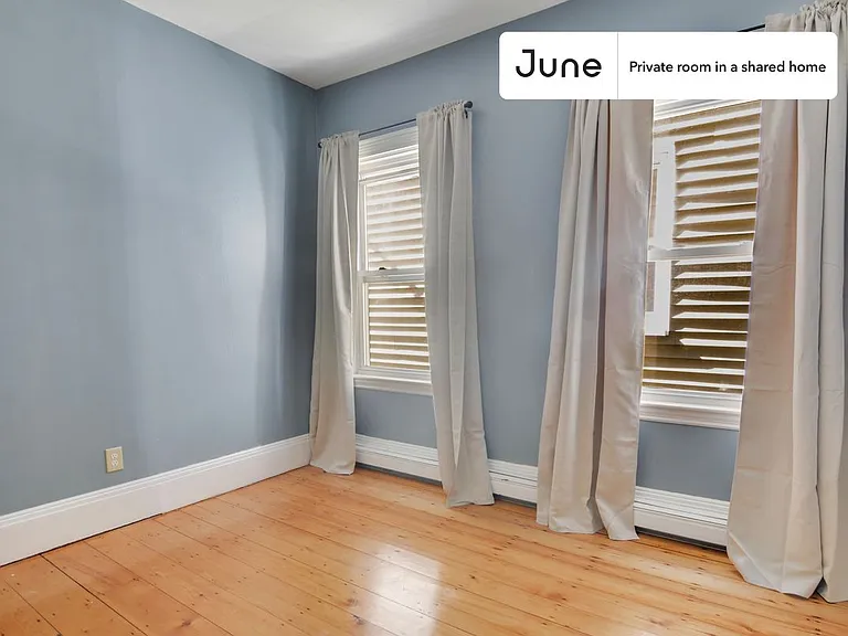 33 Howell St #C — Photo 4