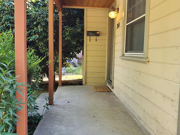 4th image of 1364 56th St