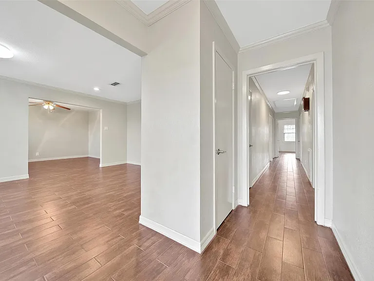 3315 S Braeswood Blvd — Photo 6