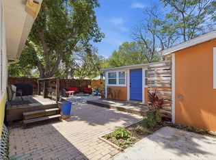 587 Dixie Hwy APT A, Tarpon Springs, FL 34689