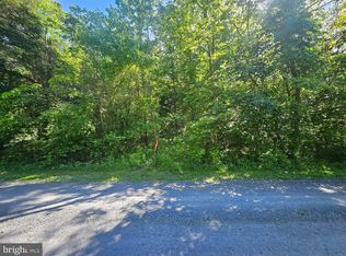 Deer Rapids Rd, Strasburg, VA 22657