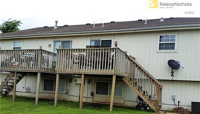2nd image of 500 Regina Ct #501