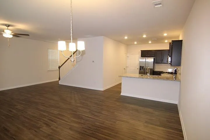 51 Briarwood Dr — Photo 6