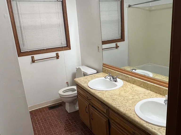 5149 Rocky Hill Dr SW #A & B — Photo 15