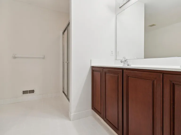 232 Tall Pines Dr — Photo 7