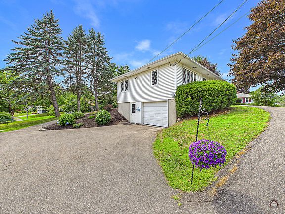2nd image of 12 Marlboro Avenue