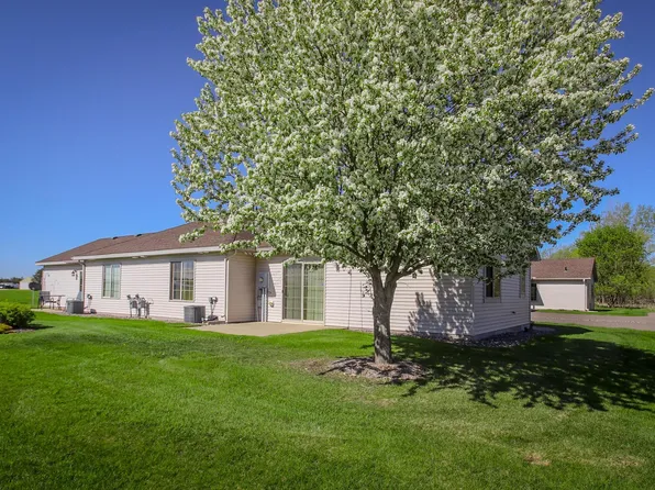 1383 Heritage Ln, Waite Park, MN 56387