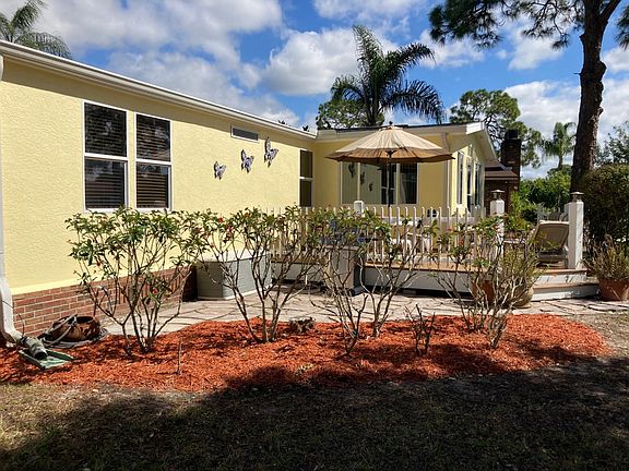 3rd image of 318 San Remo Ln