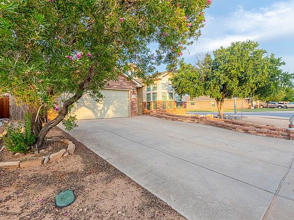 3rd image of 700 Nolan Ryan Dr