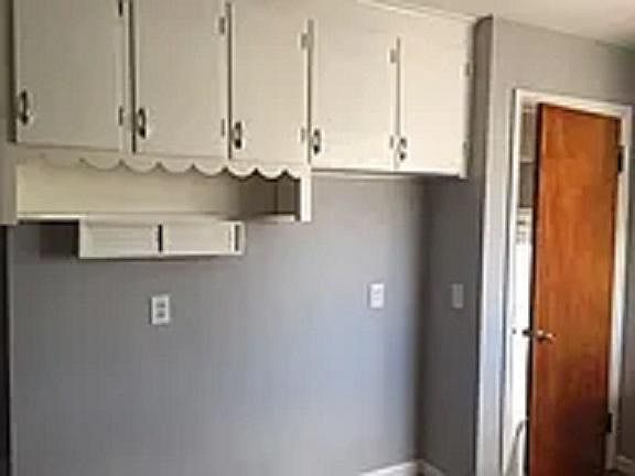 3rd image of 64 Edgewood Ave