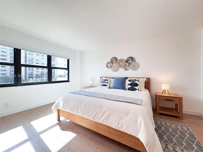 5100 N Ocean Blvd #503 — Photo 26