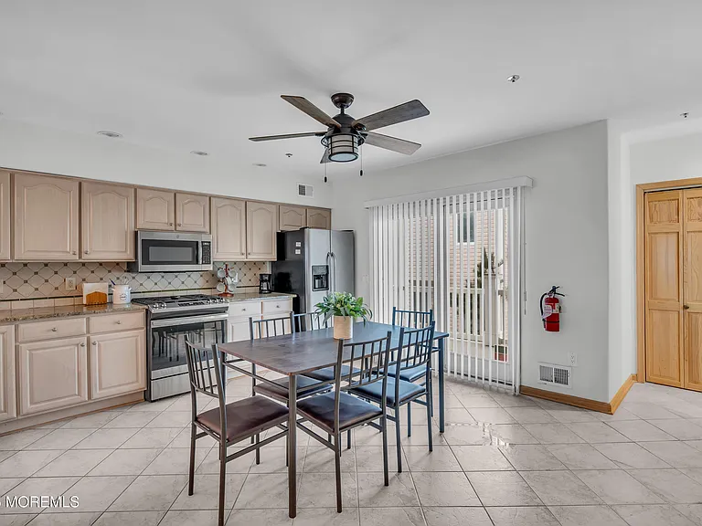 15 E Tuna Way #B — Photo 16