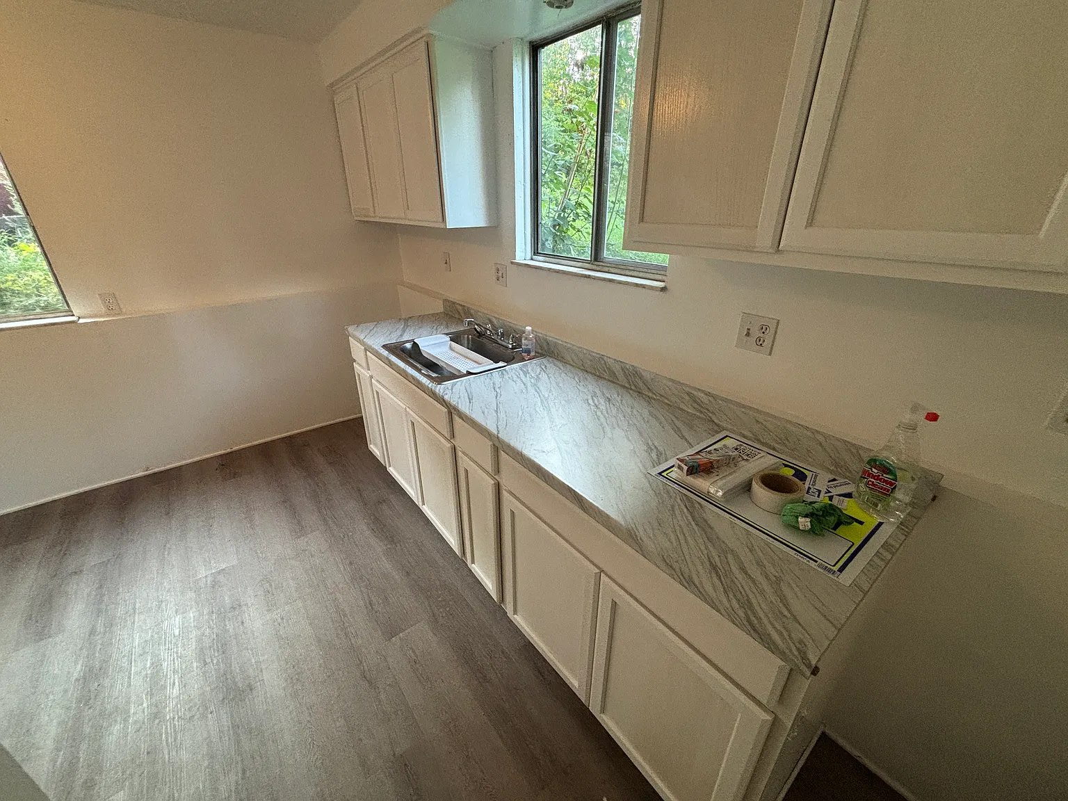 2 bed, 704 sqft, $900 — Photo 4