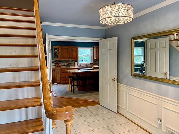 4th image of 1643 Donelwal Dr