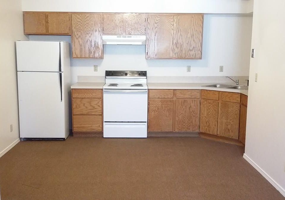 1st image of 2140 Meppen Dr