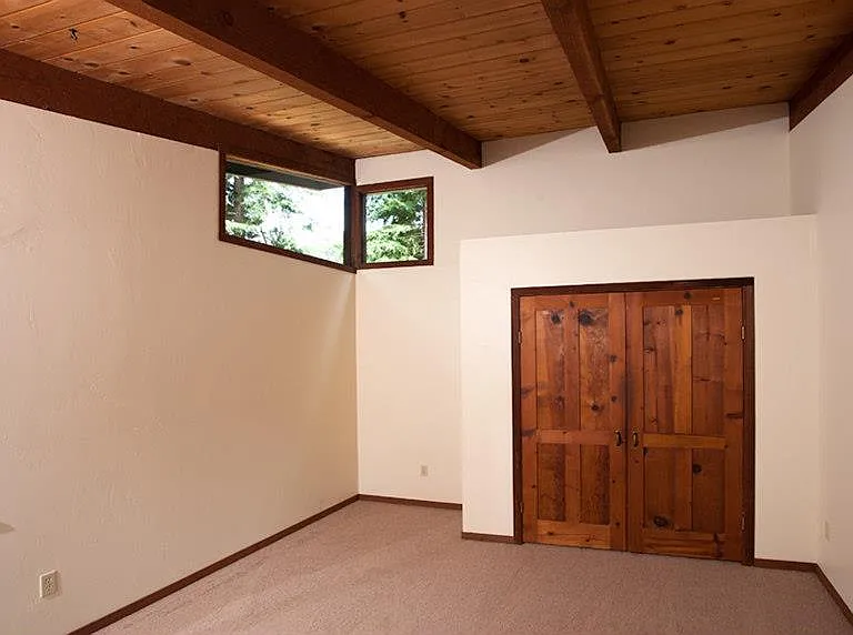 2080 Sparrow Valley Rd — Photo 6
