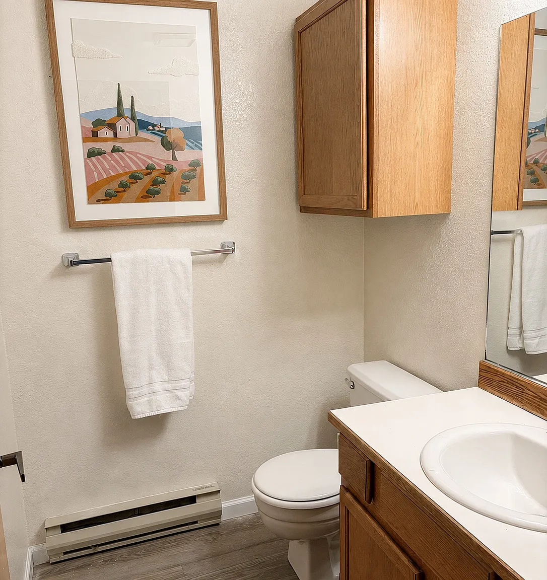 2 bed, 1045 sqft, $2,300 — Photo 4
