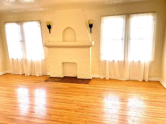 5th image of 6140 Alcott St
