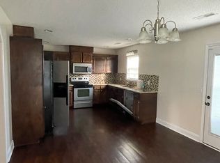 3960 Queen Chapel Rd, Sumter, SC 29153