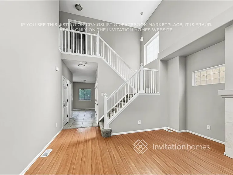 9829 Kenton Cir — Photo 6