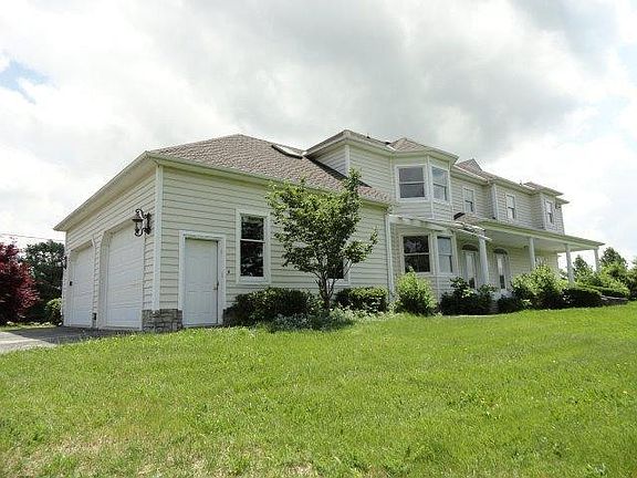 4th image of 3004 Maysville Rd