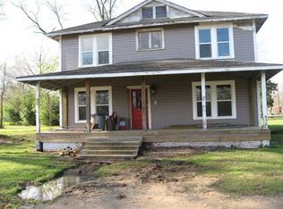 203 E Oak St, Ellisville, MS 39437