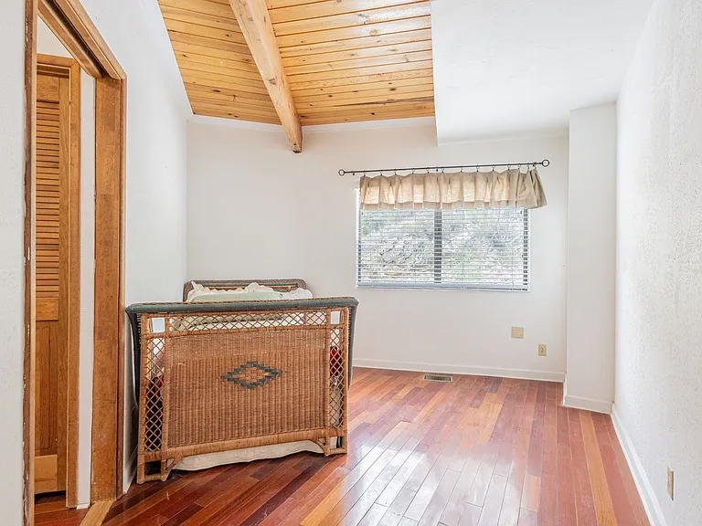 6326 Bluebird Rd — Photo 12