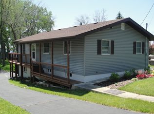 25913 W Loomis Rd, Wind Lake, WI 53185