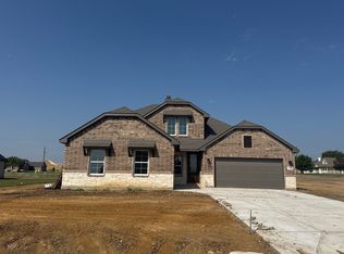 290 Cofer Rd, Leonard, TX 75452