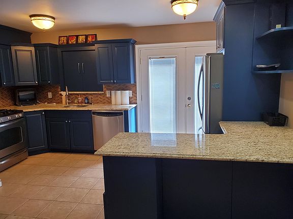 3rd image of 2234 E 60th Pl