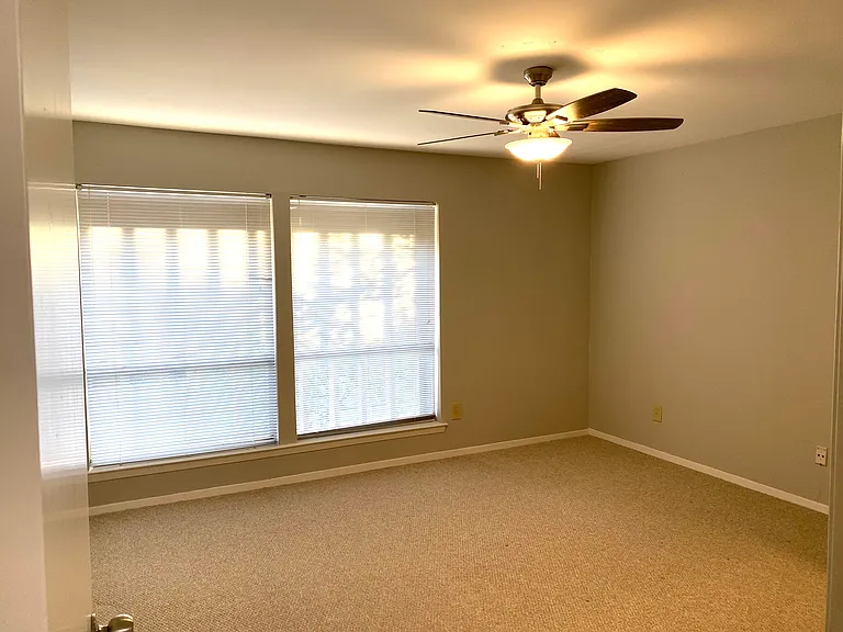 5150 Amesbury Dr #222 — Photo 14