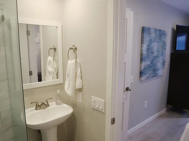 1035 Hornblend St — Photo 12