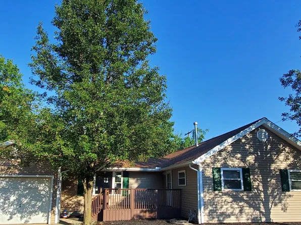 279 Devonshire Rd, Vermilion, OH 44089