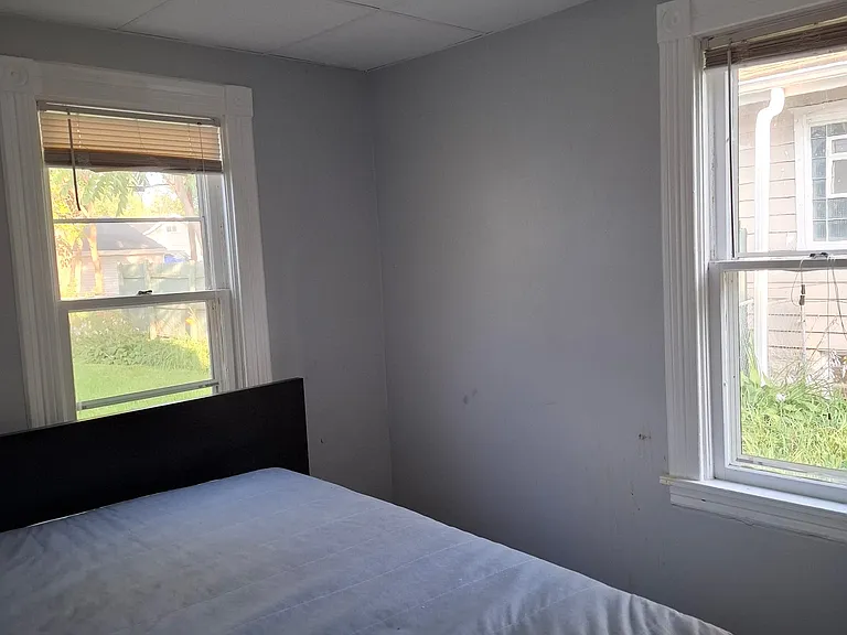 3638 Bryant Ave N — Photo 7